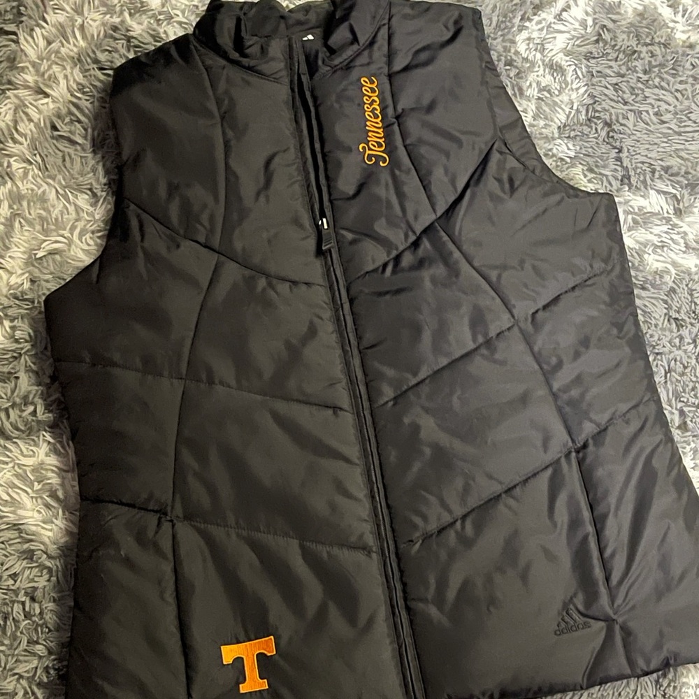 Addias UT vest